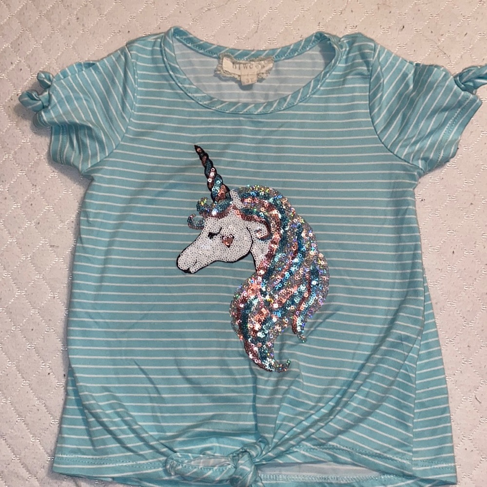 Unicorn shirt 🦄